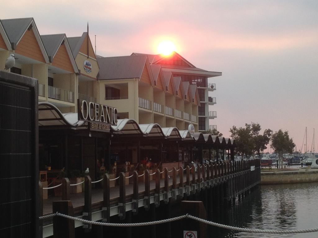 Mandurah Ocean Marina Chalets المظهر الخارجي الصورة