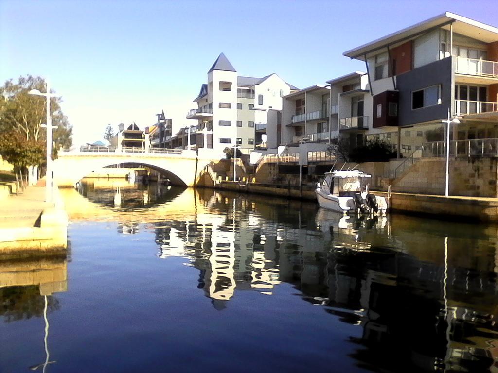 Mandurah Ocean Marina Chalets المظهر الخارجي الصورة